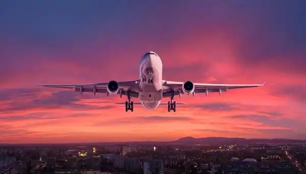 Ortadoğu'da Bir İlk! Tarihi "Parti Uçağı" İle Yeni Dönem Başlıyor