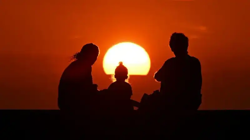 Küba'nın Enerji Krizi: Ülke Karanlığa Gömüldü, Güneş Umut Olabilir mi?