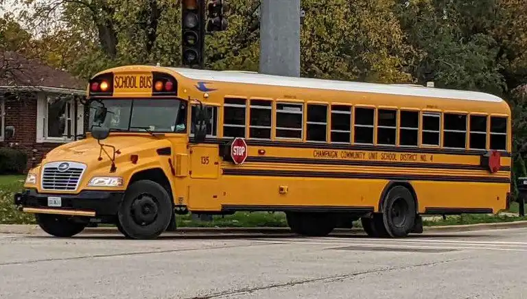 ABD'de Okul Otobüsü Kazası: Hayatını Kaybeden 1 Kişi ve Yaralılar