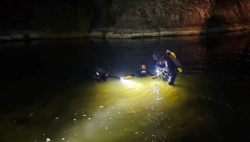 Bahçede Düşen Kızını Kurtarmak İsteyen Baba Hayatını Kaybetti