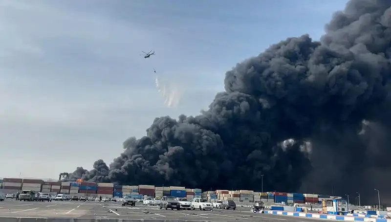 İran’daki Liman Patlamasında Can Kaybı Artıyor: Son Durum ve Olası Nedenler