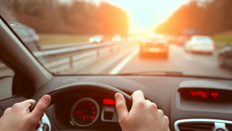 İngiltere'de Gizli Kara Kutu: AB Uyumu Tartışması Büyüyor