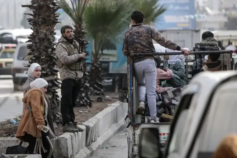 Halep'te Suriye Ordusu SDG'ye Yönelik Büyük Operasyon Başlattı