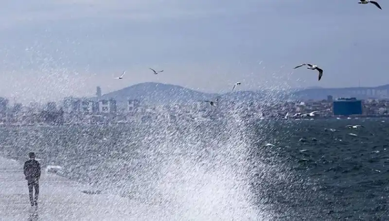 Kuvvetli Rüzgar ve Sağanak Yağış Uyarısı: Hazırlıklı Olun!