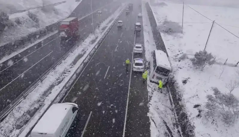 Samsun'da Peş Peşe Kazalar: Bir Ölüm, Üç Yaralı!