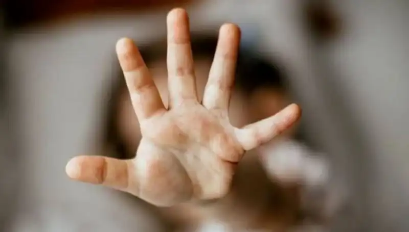 Çocuklarla Uygunsuz Görüntüler Paylaşan Şüpheli Gözaltına Alındı