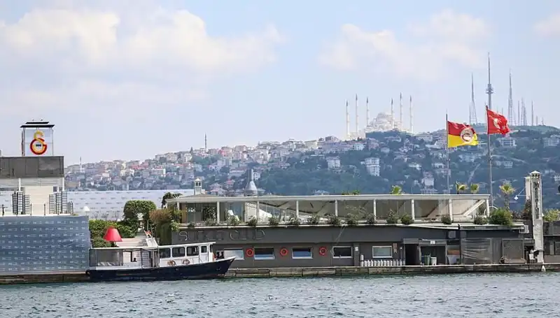 15 Yıl Sonra Dava Sonuçlandı: 2. Abdülhamid'in Mirasçıları Galatasaray Adası'nda Hak Talep Etti