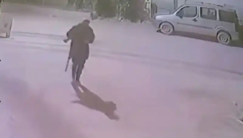 Mertcan Cinayetinde Şok Gelişme: Zanlı, Av Tüfeğiyle Görüntülendi