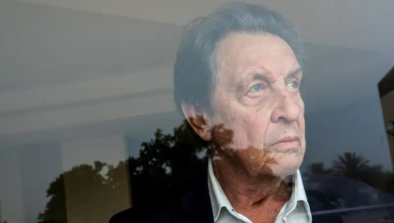 Elon Musk’ın Babası: "Kızımı Büyücülük İçin Kullanacaklardı" ve İşlediğim Suçlar