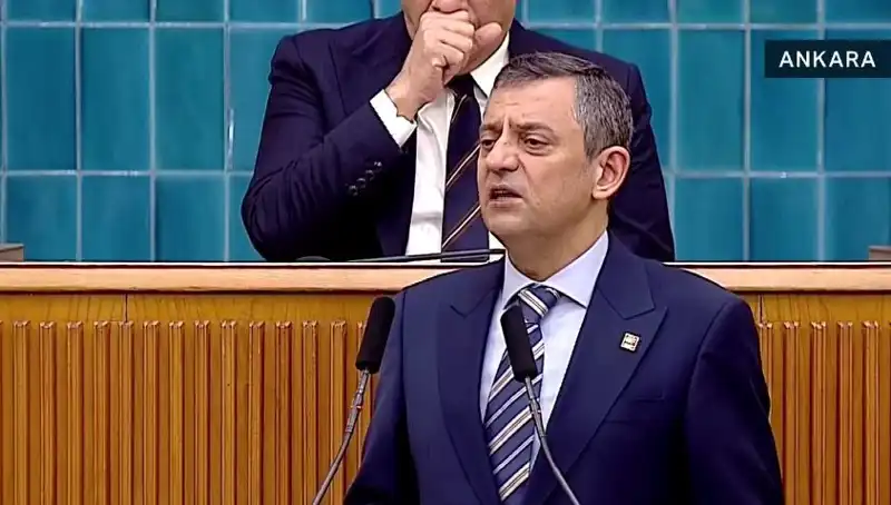 Terörsüz Türkiye Süreci: Meclis Altında Çözüm Arayışları ve Beklentiler