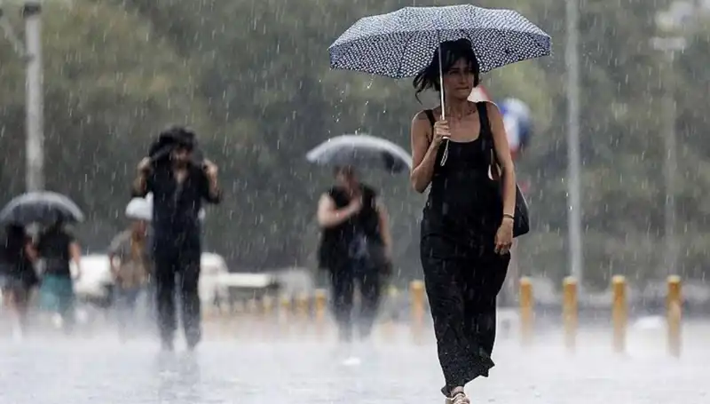 İstanbul ve Ankara'da Sağanak Yağış Uyarısı: 25 İlde Beklenen Yağışlar
