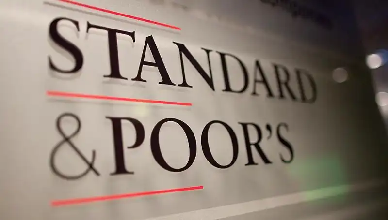 Fransa'nın Kredi Notu Görünümü Negatife Döndü: Ekonomik Kaygılar Artıyor