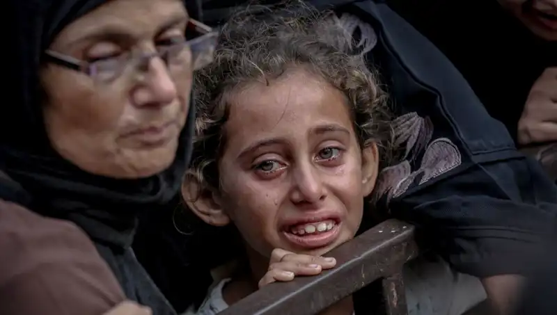 Gazze’de Açlık Savaşı: İsrailli Askerin Eylemi Tepki Çekti