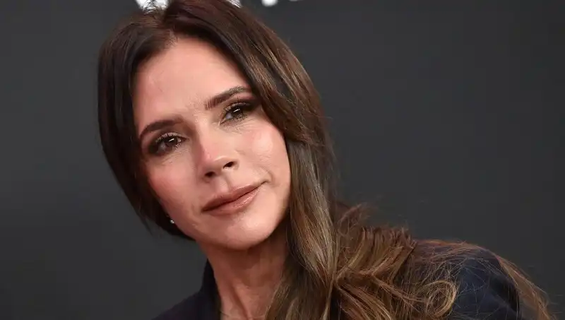 Victoria Beckham'ın Gençlik Sırrı: Günde 3-4 Adet Tüketiyor!