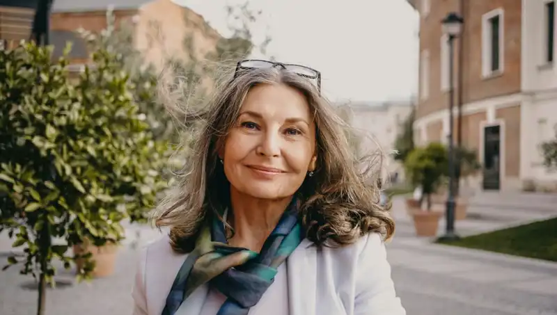 Kadınların Erkeklerden Daha Uzun Yaşamasının Şaşırtıcı Nedenleri