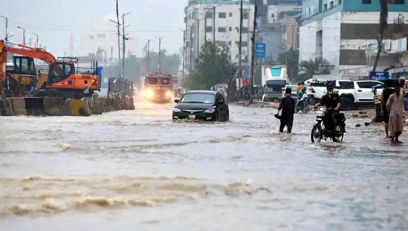 Pakistan'da Muson Yağmurlarının Yol Açtığı Felaket: 785 Kayıp