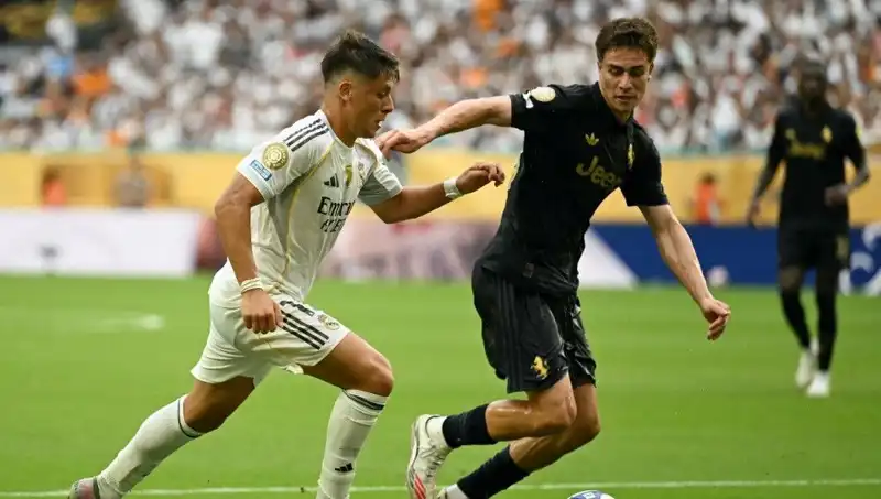 El Clasico'da Türk Derbisi: Kenan Dördüncü İsim Oluyor!