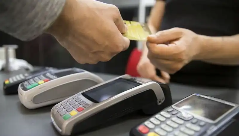 Kartlı Harcamalarda Gizli Artış: Tüketicileri Bekleyen Tehlikeler