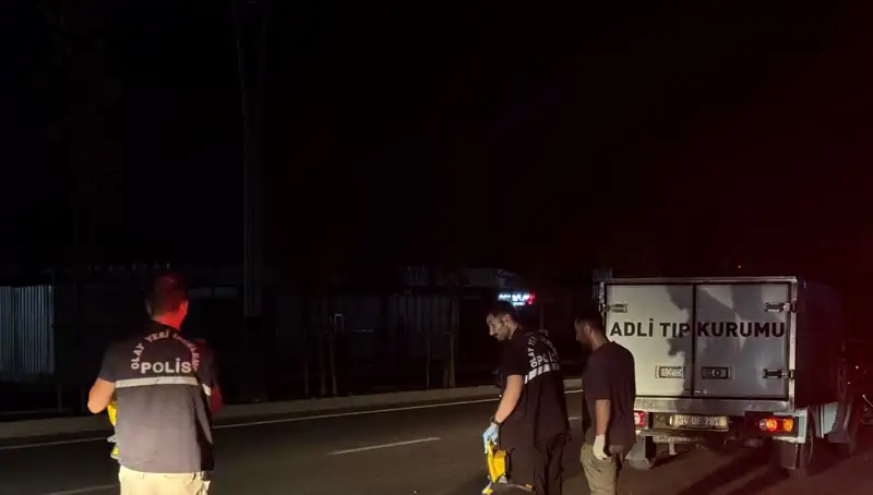 Yolun Karşısına Geçerken Hayatını Kaybeden Genç Yaşama Veda Etti