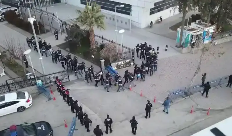 Adıyaman'da Büyük Operasyon: 21 Şüpheliden 14'ü Tutuklandı