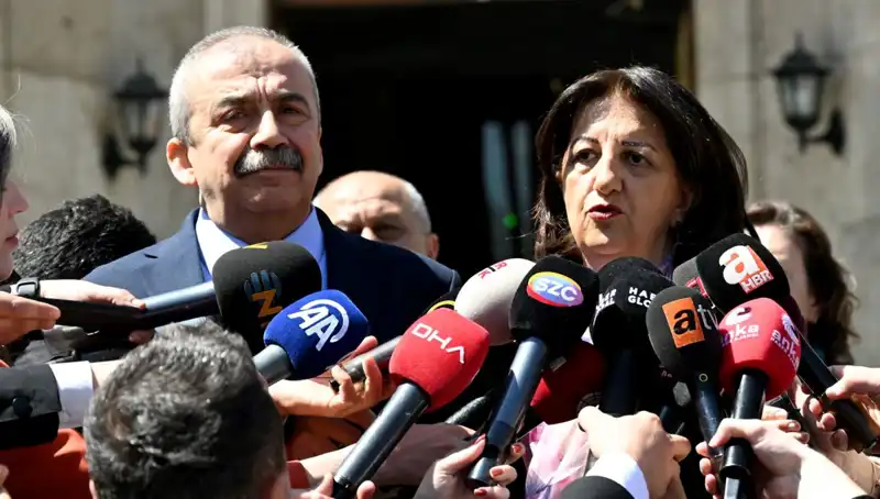 Sırrı Süreyya Önder Neden Hastaneye Kaldırıldı? Sağlık Durumu Nedir?