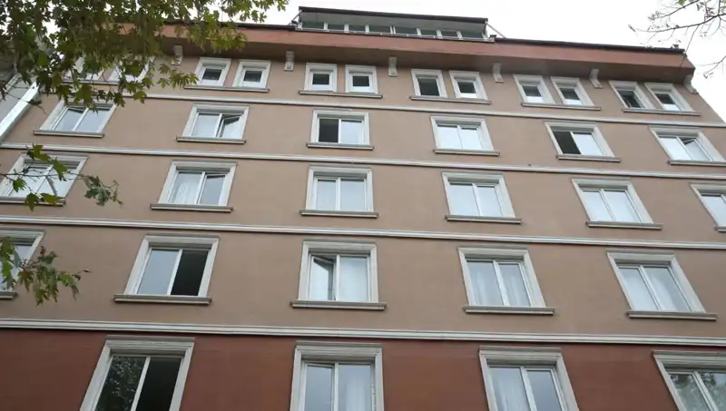 Kastamonu'da Otel Penceresinden Düşen Kadın Hayatını Kaybetti: Detaylar Şok Edici