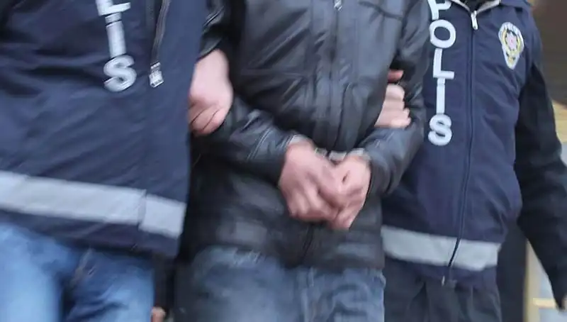 Türkiye Genelinde Büyük Dolandırıcılık Operasyonu: 34 Şüpheli Gözaltında