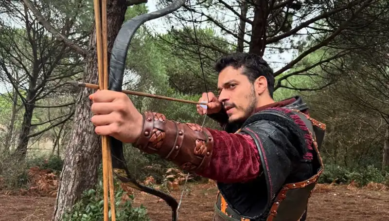 Kuruluş Osman Dizisinde Şok Gelişme: Ali Önsöz Projeye Veda Ediyor!