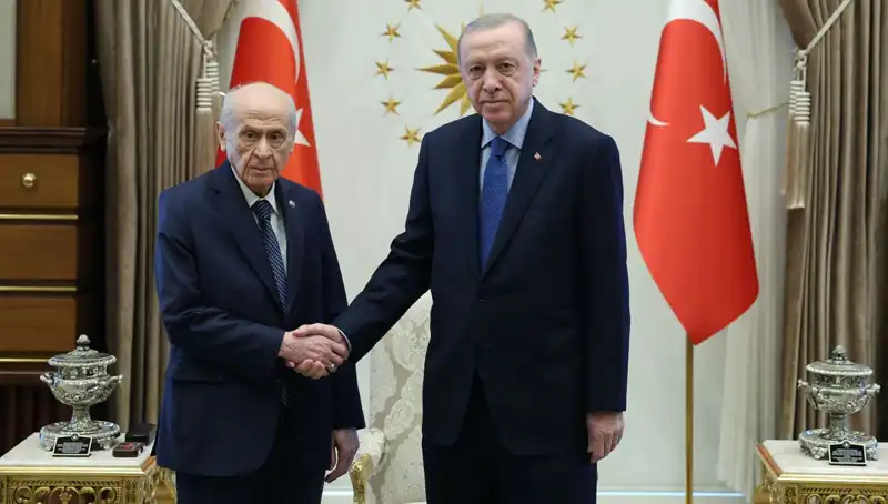 Cumhurbaşkanı Erdoğan ve Bahçeli'nin Kapalı Kapılar Ardındaki Kritik Görüşmesi